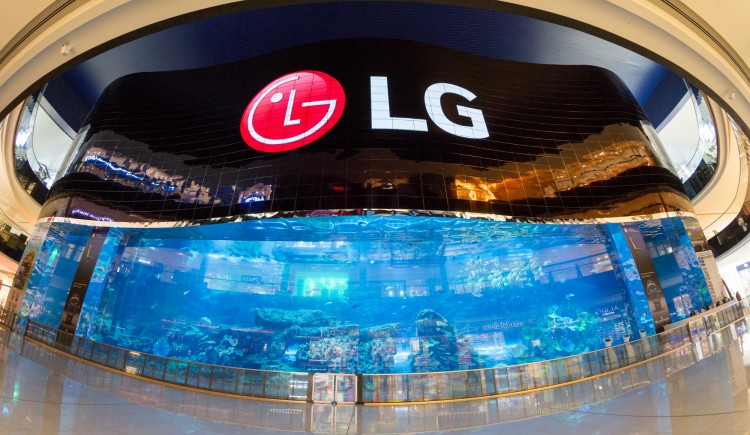 LG Electronics enthüllt weltgrößte OLEDWand in Dubai Das PressePortal von LG LG Presselounge